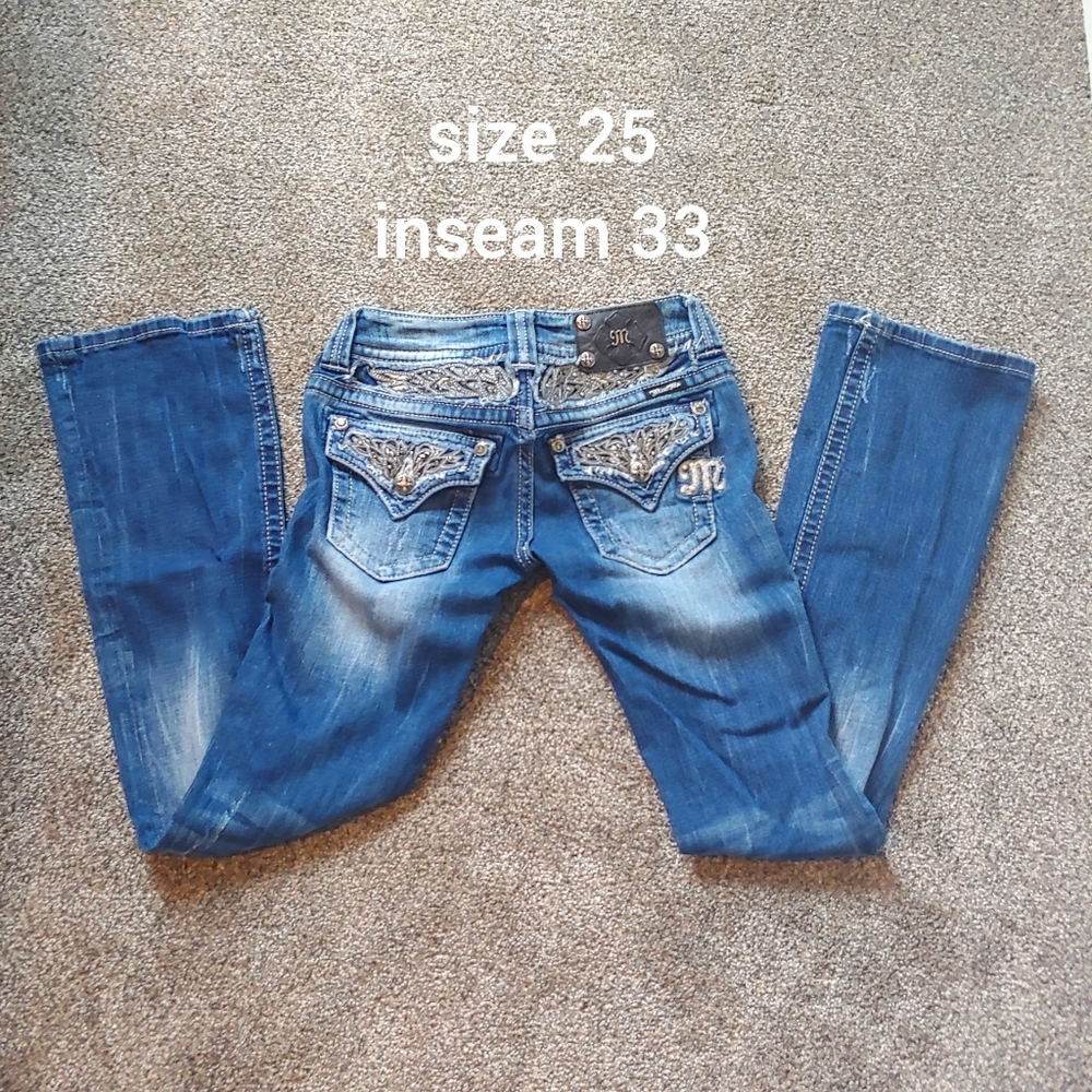 Miss Me Bootcut jeans